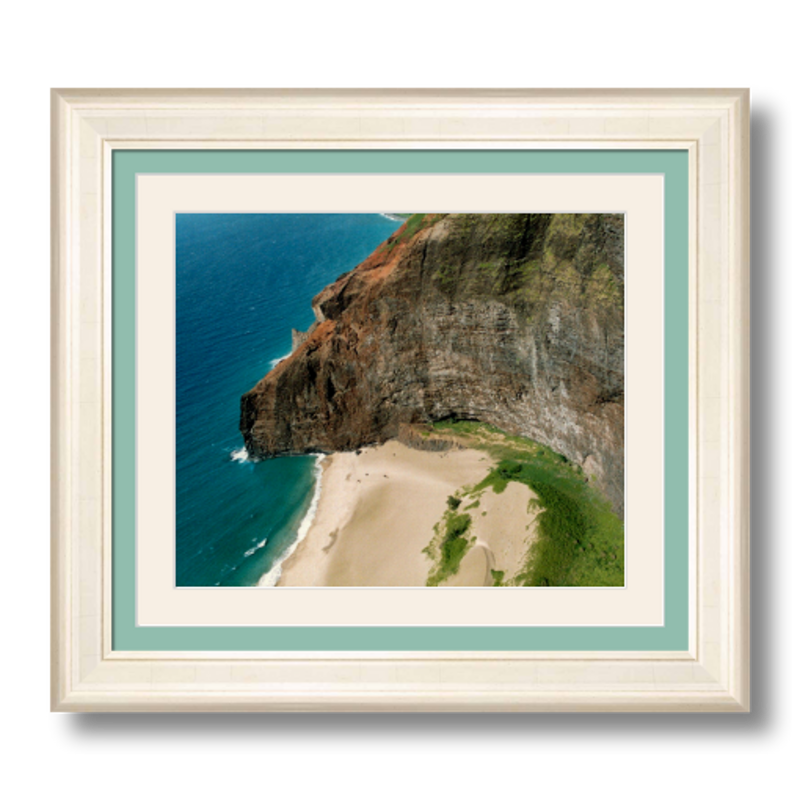 Nā Pali Coast II - Framed - Metallic Paper